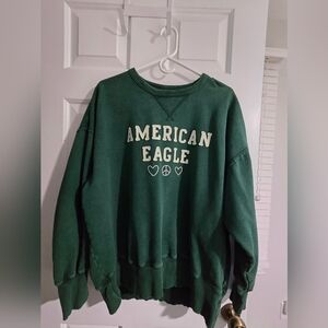 AE Relaxed Crew Neck Sweatshirt